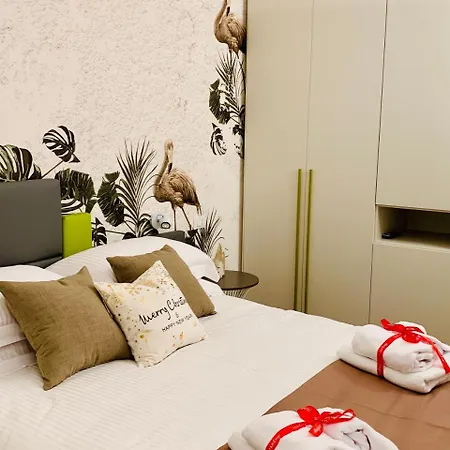 Agora Urban Relais فندق مبيت وإفطار كانوسا دي بوليا